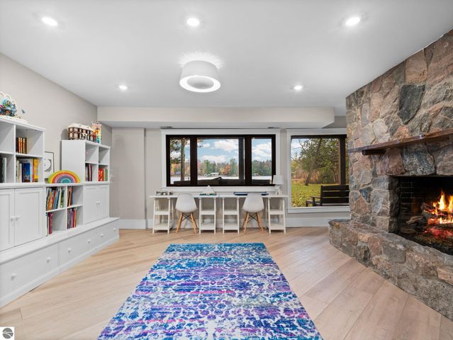 7749 Gingerwood Drive, Traverse City, MI 49685