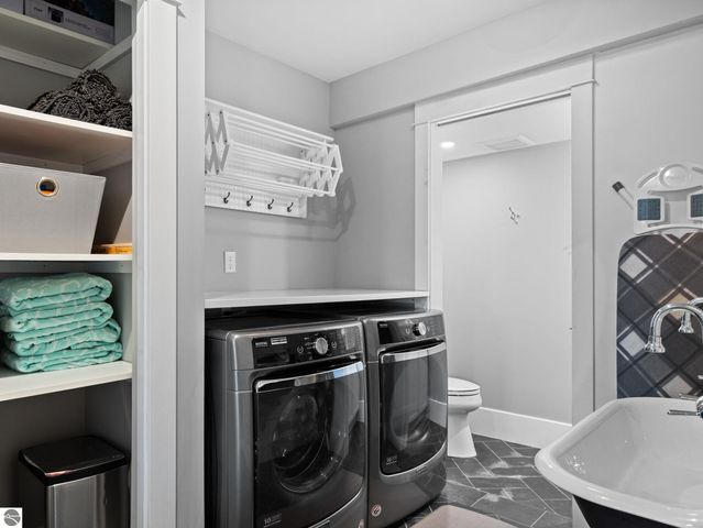 7749 Gingerwood Drive, Traverse City, MI 49685