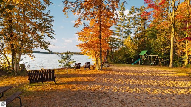 7749 Gingerwood Drive, Traverse City, MI 49685