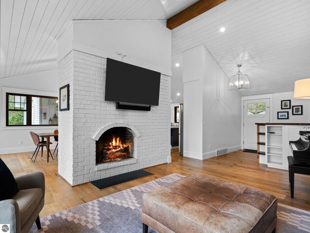 7749 Gingerwood Drive, Traverse City, MI 49685