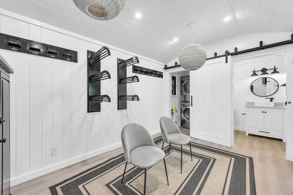 Image 13 of property listing at 12880 Indian Mound Road, Wellington, FL 33449