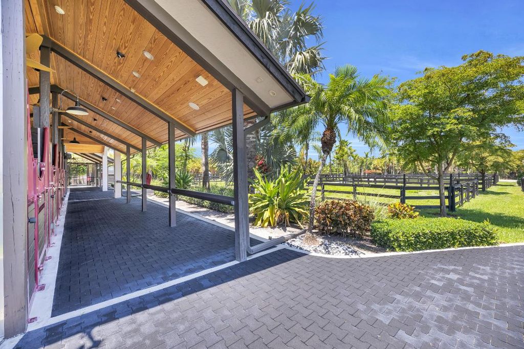 Image 21 of property listing at 12880 Indian Mound Road, Wellington, FL 33449