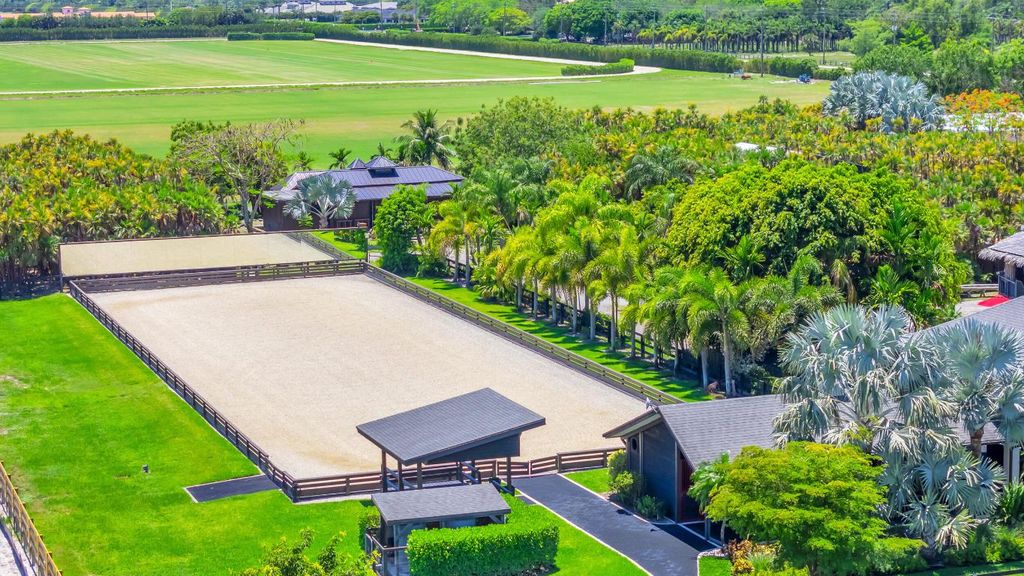 Image 31 of property listing at 12880 Indian Mound Road, Wellington, FL 33449