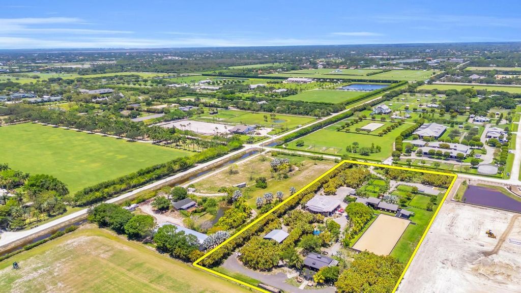 Image 41 of property listing at 12880 Indian Mound Road, Wellington, FL 33449