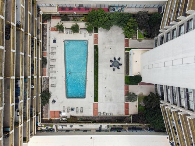6211 W Northwest Highway G312, Dallas, TX 75225