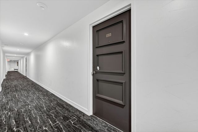 6211 W Northwest Highway G312, Dallas, TX 75225
