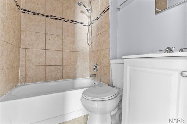 5634 Helen Avenue, St Louis, MO 63136