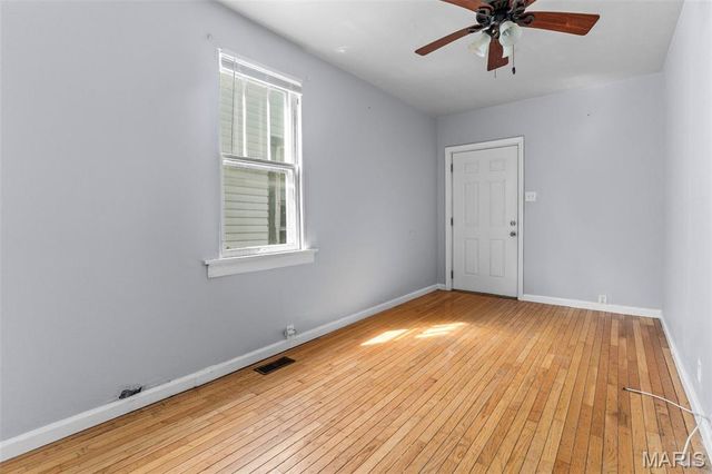 5634 Helen Avenue, St Louis, MO 63136