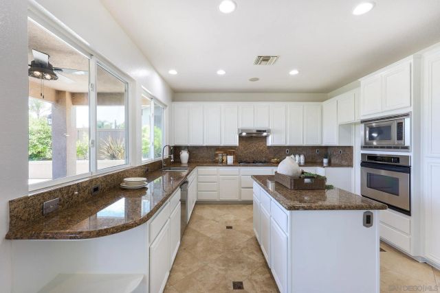 1517 Carmel Ave, Chula Vista, CA 91913