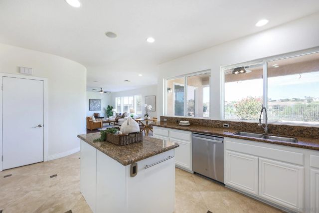 1517 Carmel Ave, Chula Vista, CA 91913