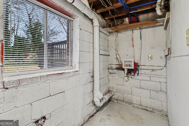 795 Middlebrook Drive, Jonesboro, GA 30236