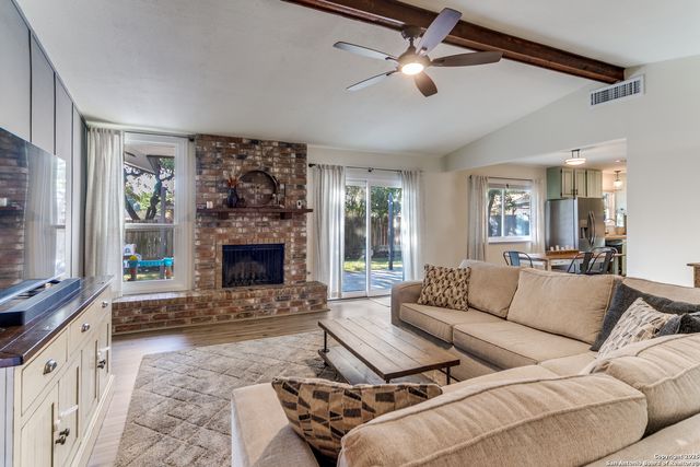 14322 Pembridge, San Antonio, TX 78247