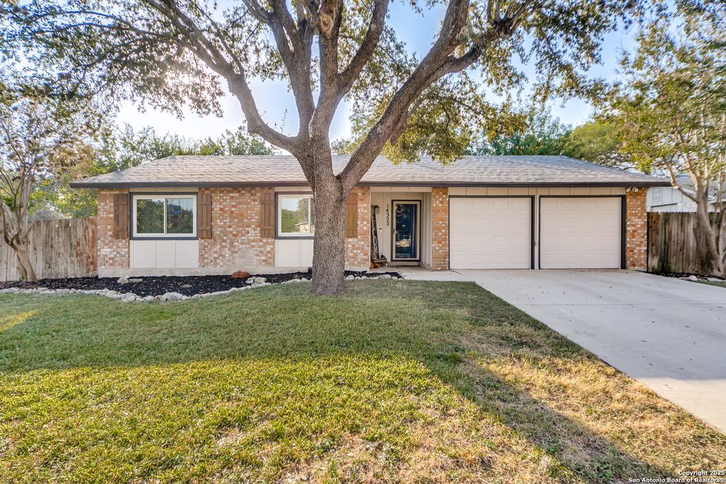 14322 Pembridge, San Antonio, TX 78247