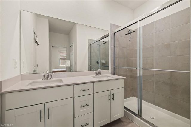 2934 Citrus ST, Naples, FL 34120