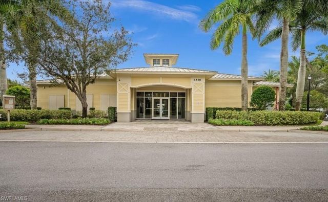 2934 Citrus ST, Naples, FL 34120