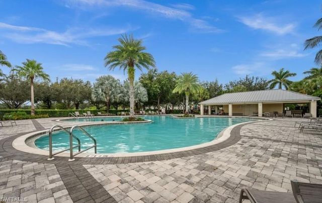 2934 Citrus ST, Naples, FL 34120