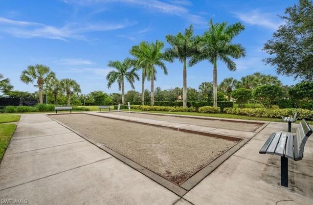2934 Citrus ST, Naples, FL 34120