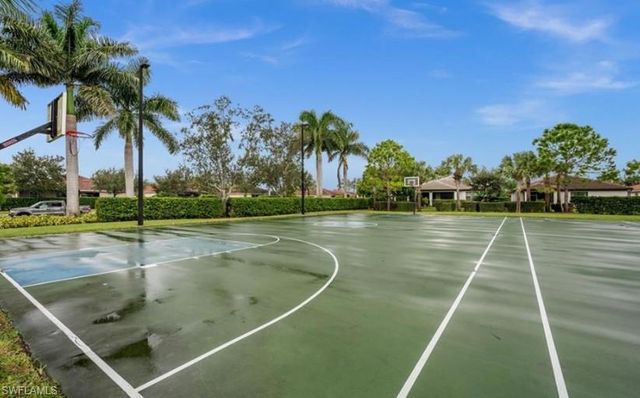 2934 Citrus ST, Naples, FL 34120