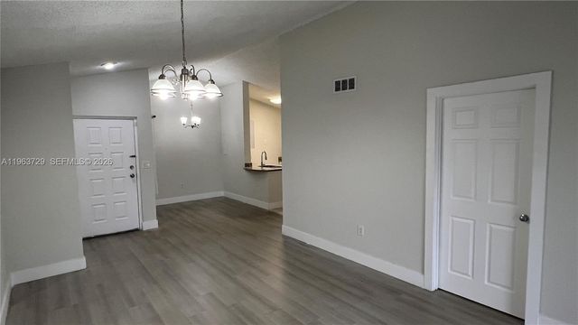 2810 N Oakland Forest Dr 313, Oakland Park, FL 33309