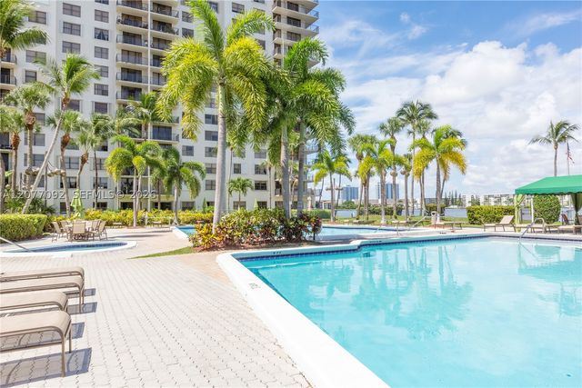 18151 NE 31st Ct 1707, Aventura, FL 33160