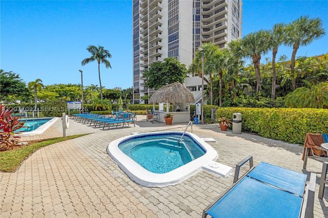18151 NE 31st Ct 1707, Aventura, FL 33160