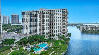18151 NE 31st Ct 1707, Aventura, FL 33160