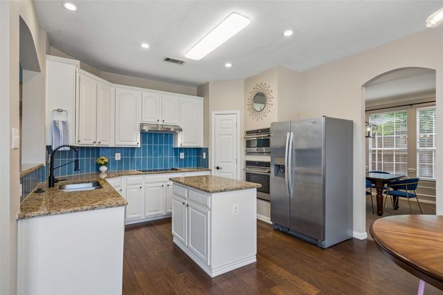 401 Winged Foot Lane, Garland, TX 75044
