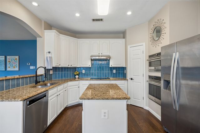 401 Winged Foot Lane, Garland, TX 75044
