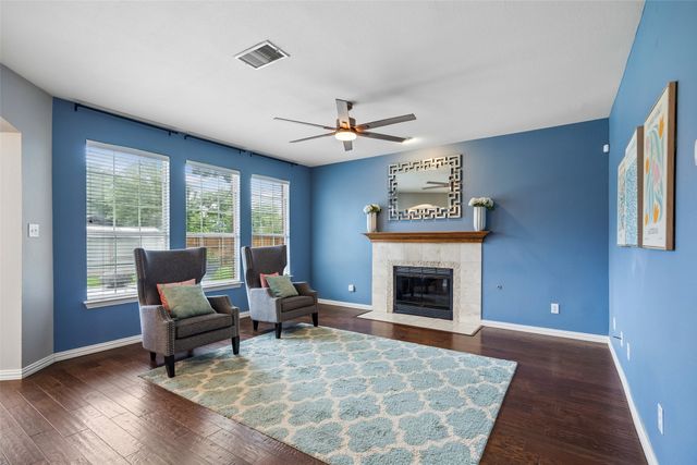 401 Winged Foot Lane, Garland, TX 75044