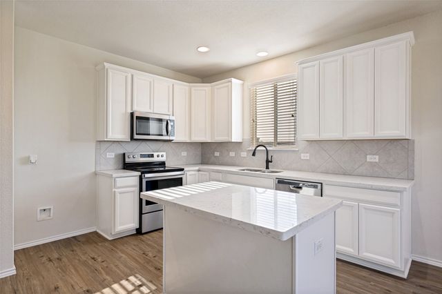 1926 Trace Drive, Aubrey, TX 76227