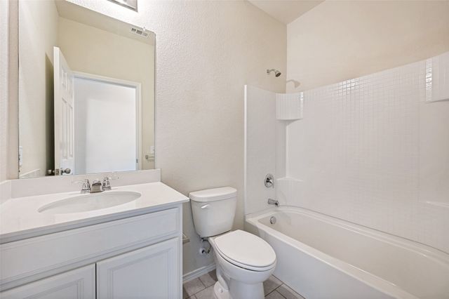 1926 Trace Drive, Aubrey, TX 76227