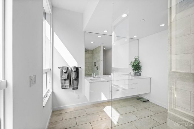 1514 Race Street, Cincinnati, OH 45202