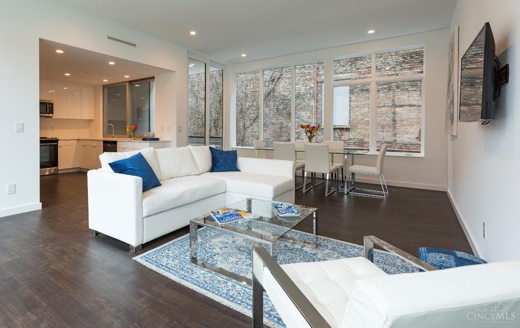 1514 Race Street, Cincinnati, OH 45202
