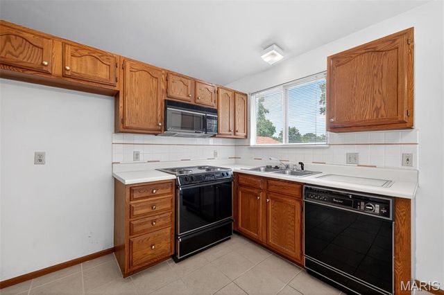 11036 Bernice Avenue, St Ann, MO 63074