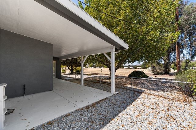 28851 Thornhill, Sun City, CA 92586