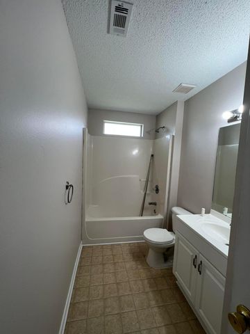 326 Tislow Drive, Crestview, FL 32536