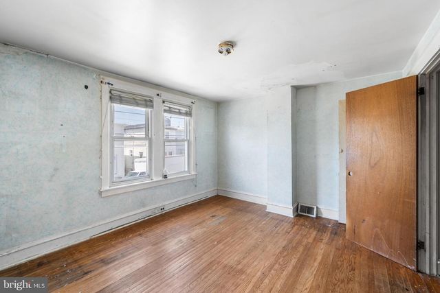 59 N PENN ST, Clifton Heights, PA 19018