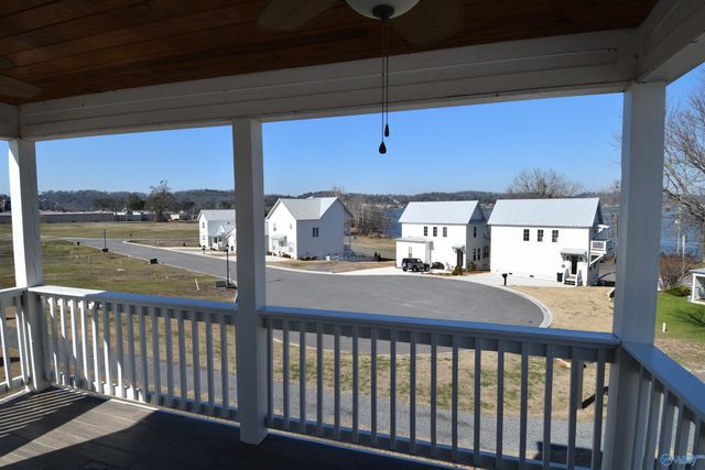 3226 Hardin Road, Guntersville, AL 35976