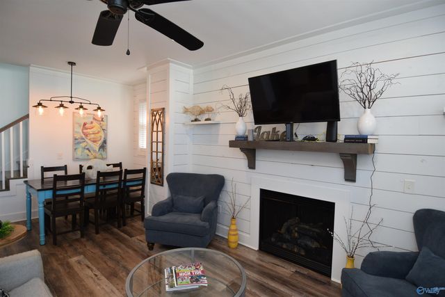 3226 Hardin Road, Guntersville, AL 35976