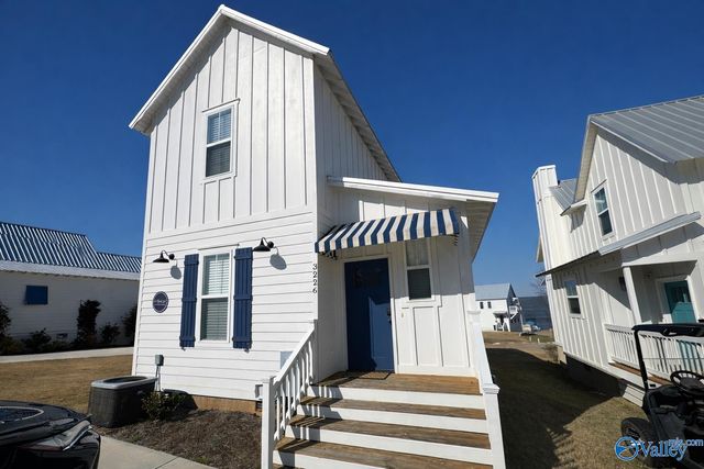 3226 Hardin Road, Guntersville, AL 35976