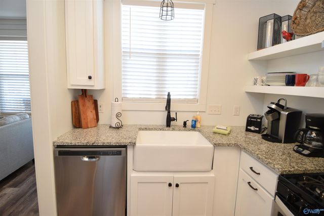 3226 Hardin Road, Guntersville, AL 35976