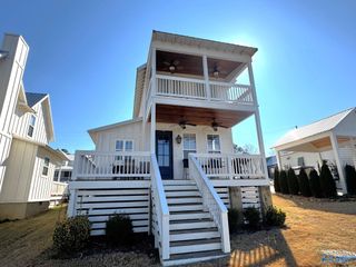 3226 Hardin Road, Guntersville, AL 35976