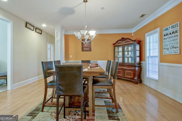 100 Clydesdale Court, Tyrone, GA 30290