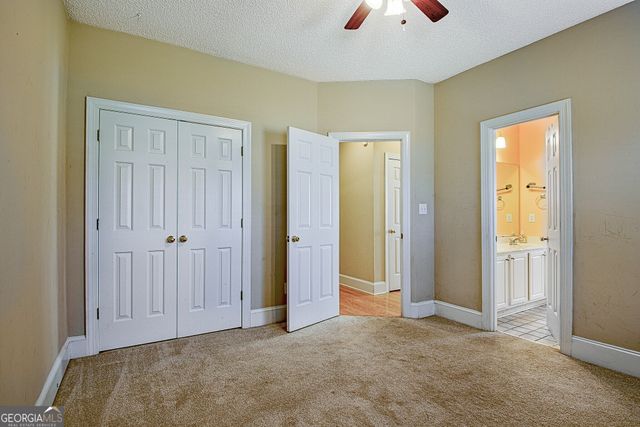 100 Clydesdale Court, Tyrone, GA 30290