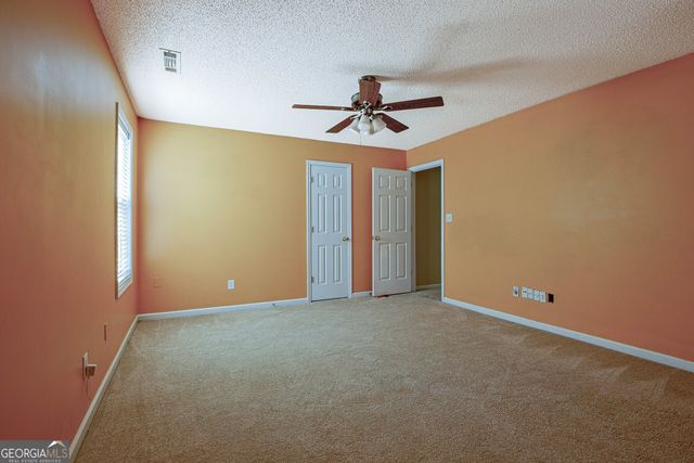 100 Clydesdale Court, Tyrone, GA 30290