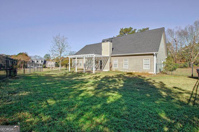 100 Clydesdale Court, Tyrone, GA 30290