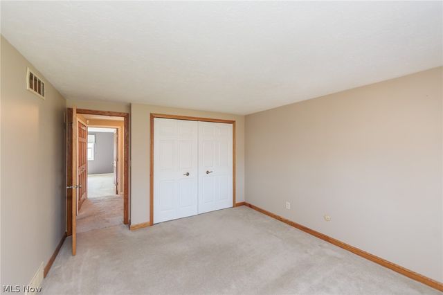 45 River Road, Hinckley, OH 44233