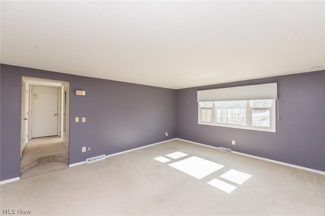 45 River Road, Hinckley, OH 44233