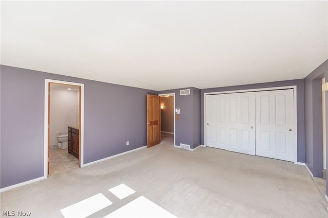 45 River Road, Hinckley, OH 44233