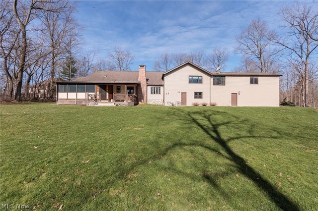 45 River Road, Hinckley, OH 44233